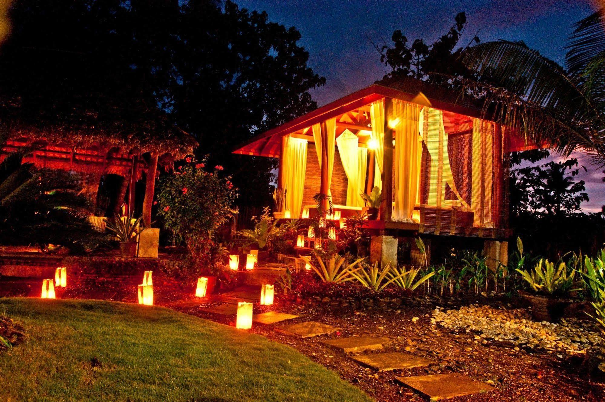 Crystal Paradise Resort Spa & Winery Narra Buitenkant foto