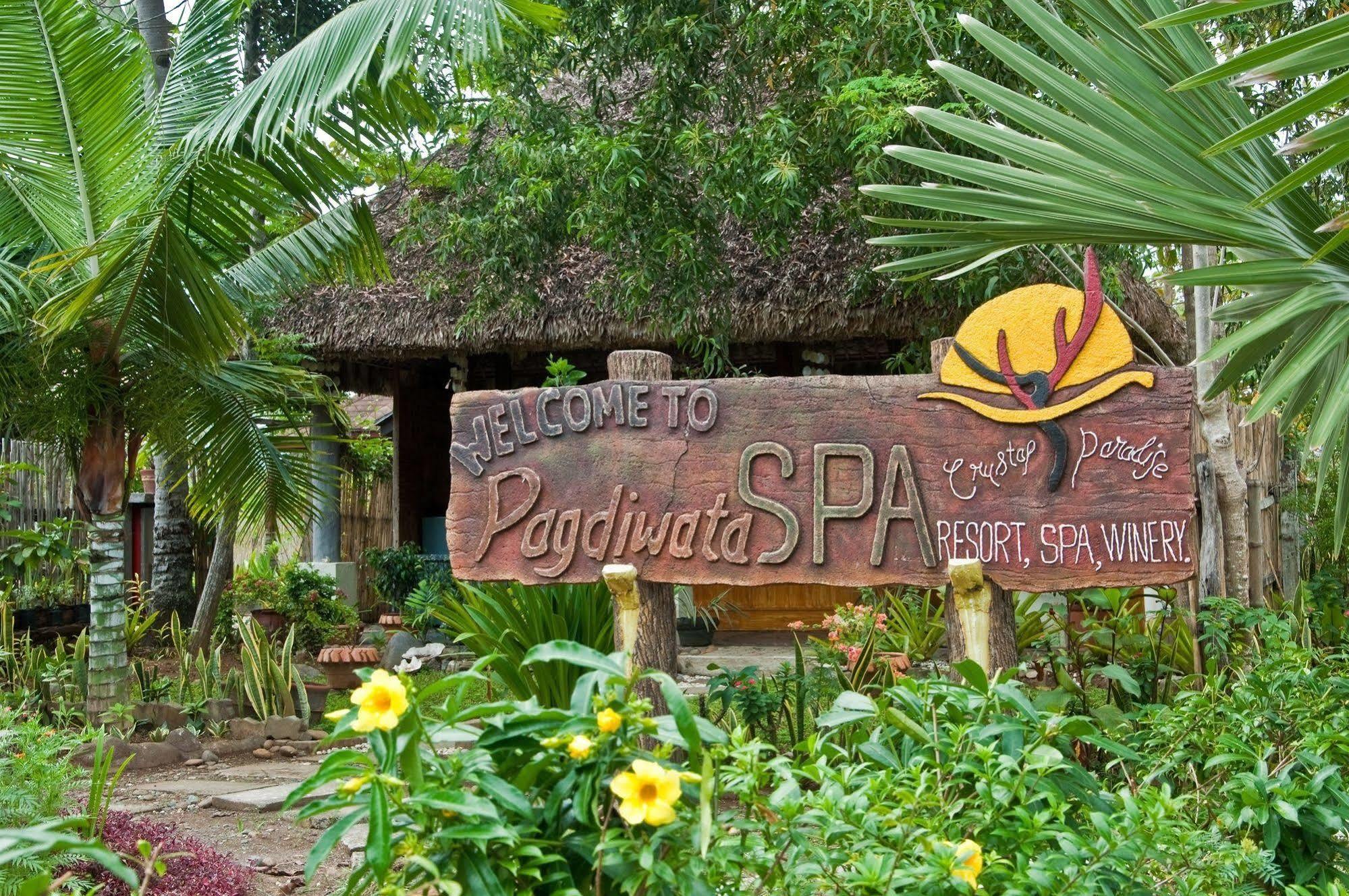 Crystal Paradise Resort Spa & Winery Narra Buitenkant foto