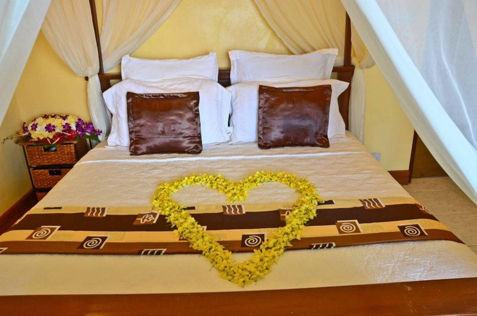Crystal Paradise Resort Spa & Winery Narra Buitenkant foto